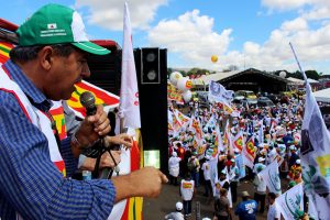 Fetaemg leva milhares às ruas de Brasília contra as reformas desse Governo ilegítimo