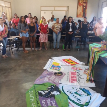 Trabalhadoras rurais do Norte de Minas participam da VI Marcha do Coletivo de Mulheres Organizadas, por igualdade, direitos e democracia