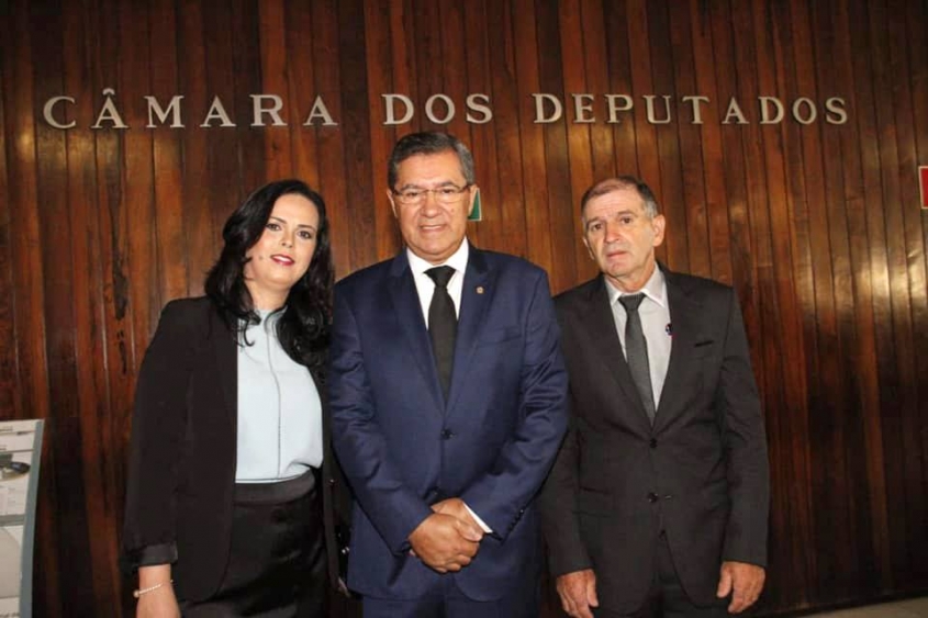 Dezenas de mineiros prestigiaram a posse do presidente da Fetaemg como Deputado Federal em Brasília