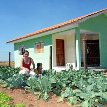 Construção de 27 mil casas através do Programa Nacional de Habitação Rural (PNHR) é cancelada