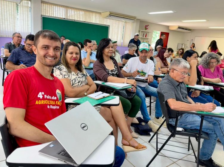 FETAEMG Participa de Seminário Nacional sobre Sementes Crioulas em Brasília